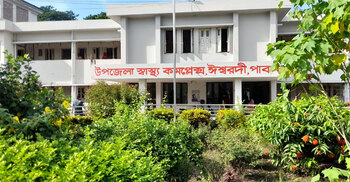 কোরবানির গরু ছিটকে নদীতে, আনতে গিয়ে ডুবে প্রাণ গেলো কৃষকের