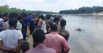 তেঁতুলিয়া সীমান্তে বাংলাদেশি ব্যবসায়ীর গুলিবিদ্ধ মরদেহ উদ্ধার