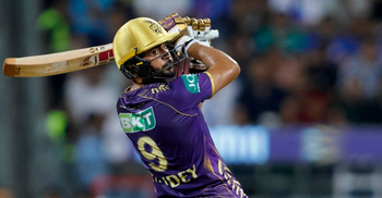 Kolkata ease past Mumbai to keep playoff hopes alive