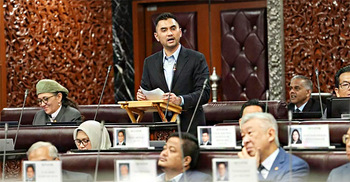 মালয়েশিয়ার নতুন শ্রম আইন কার্যকর হচ্ছে ১৫ সেপ্টেম্বর