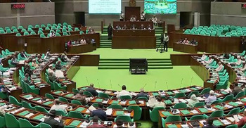 Parliament passes bills scrapping age caps for BSEC, IDRA heads