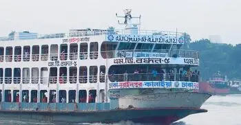 লঞ্চে ফেলে যাওয়া শিশুর স্বজনের খোঁজ মেলেনি