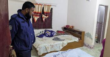 স্বামী-স্ত্রী পরিচয়ে হোটেল কক্ষ ভাড়া, ১৫ দিন পর মিললো নারীর মরদেহ