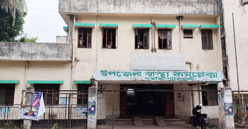 সাপের কামড়ে প্রাণ গেলো গৃহবধূর