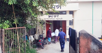 ছেলের লাঠির আঘাতে প্রাণ হারালেন বৃদ্ধা