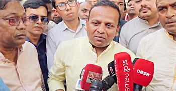 সরকার নির্ধারিত ভাড়ার ১০ শতাংশ কম নিচ্ছে লঞ্চগুলো