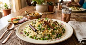 অল্প সময়েই রাঁধুন মটর পোলাও