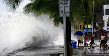 আরও এক ঘূর্ণিঝড়ের মুখে ফিলিপাইন, সুপার টাইফুনে পরিণত হতে পারে ফাং-ওং