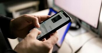 কী আছে হোয়াটসঅ্যাপের ‘অ্যাবাউট’ ফিচারে