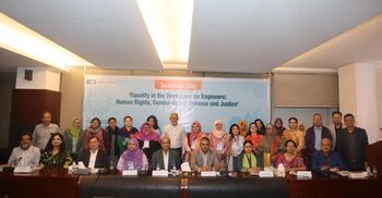 কাগজে নয়, কর্মক্ষেত্রের সমতা ফুটে উঠতে হবে দৈনন্দিন চর্চায়