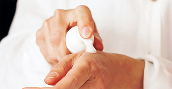 তেল-লোশন লাগানো অবস্থায় অজু বা ফরজ গোসল হবে?