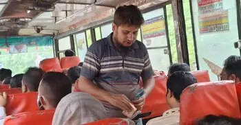 আগের ভাড়াতেই রাজধানীতে চলছে গণপরিবহন