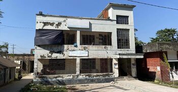 পিরোজপুরে উপজেলা নির্বাচন অফিসে অগ্নিসংযোগের চেষ্টা