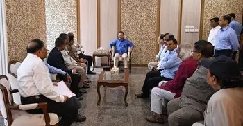 প্রধানমন্ত্রীর সঙ্গে পূজা উদযাপন পরিষদ-সর্বজনীন কমিটির নেতাদের সাক্ষাৎ