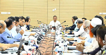 PM holds meeting on easing Dhaka traffic congestion