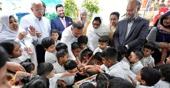 শিশুদের সঙ্গে প্রাণবন্ত সময় কাটালেন প্রধানমন্ত্রী