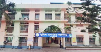 পুলিশের লুণ্ঠিত এলএমজির সন্ধান দিলেই ৫ লাখ টাকা পুরস্কার