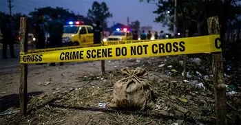 স্ত্রীকে হত্যার পর লাশ বস্তায় ভরে কাঁধে করে নিয়ে যাচ্ছিলেন স্বামী