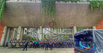 Thick police presence in Dhaka, BGB patrol across the country