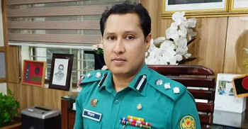 স্ত্রীসহ বিপ্লব কুমার সরকারের বিদেশ যাওয়ায় নিষেধাজ্ঞা