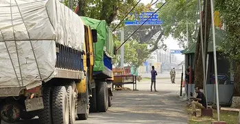 রপ্তানিতে ভারত সরকারের নিষেধাজ্ঞা প্রত্যাহার চান ব্যবসায়ীরা