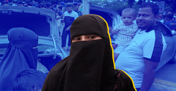 বাবার কোলে ছোট্ট শিশু, গাড়িতে করে কেক বিক্রি করছেন মা