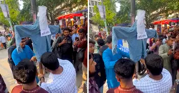 নাসীরুদ্দীন পাটওয়ারীর ছবিতে জুতা নিক্ষেপ