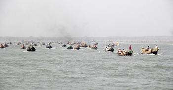 ভূলা চিংড়ির জালে ফেঁসে হুমকিতে বঙ্গোপসাগরের জীববৈচিত্র্য