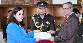 Lithonia, Greece, Malawi envoys present credentials to President