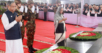 President, PM pay homage to Bangabandhu
