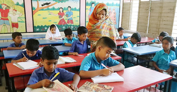 Notification issued elevating all pry head teachers to 10th grade