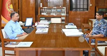 প্রধানমন্ত্রীর সঙ্গে বিমানবাহিনী প্রধানের সৌজন্য সাক্ষাৎ