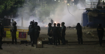 রাজধানীতে পুলিশের ব্যাপক ব্লক রেইড, আতঙ্কে সাধারণ মানুষ