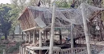 নির্মাণ শেষ হওয়ার আগেই ধসে পড়লো ব্যায়ামাগারের ছাদ