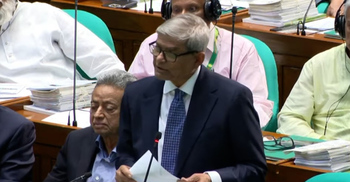 খালেদা জিয়াকে নিয়ে লেখা কবিতা আবৃত্তি করলেন মির্জা ফখরুল