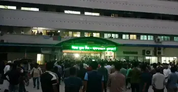 ঢামেক ও ঢাবি শিক্ষার্থীদের মধ্যে সংঘর্ষ, পাল্টাপাল্টি অভিযোগ