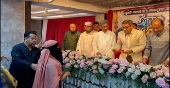 গনঅভ্যুত্থানে আ'হত নি'হত পরিবারের সদস্যদের ঈদ উপহার বিতরণ