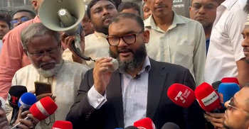 আমি এখন পর্যন্ত সরকারি একটি পয়সাও বরাদ্দ পাইনি: ব্যারিস্টার আরমান