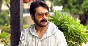 আমার গায়ে কোনো রাজনৈতিক রং লাগাবেন না', মমতা ঘনিষ্ঠ প্রসেনজিৎ