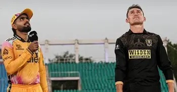 বাবর আজমের নেতৃত্বে পেশোয়ার একাদশে বাংলাদেশের দুই পেসার