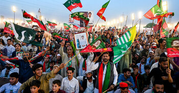 পাকিস্তানজুড়ে বিক্ষোভের ঘোষণা বিরোধী জোটের