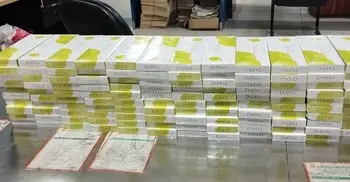 শাহজালাল ও শাহ আমানতে অভিযানে ৯২ লাখ টাকার সিগারেট-ভ্যাপ জব্দ