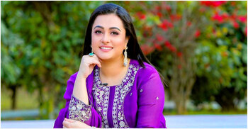 স্বামীর সঙ্গে ছবি পোস্ট করে বিচ্ছেদের গুজব উড়ালেন পূর্ণিমা