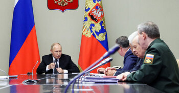 Putin orders army to 'dislodge' Ukraine as over 120,000 flee border