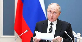 শব্দের চেয়ে তিনগুণ গতির পারমাণবিক মিসাইল তৈরির ঘোষণা পুতিনের