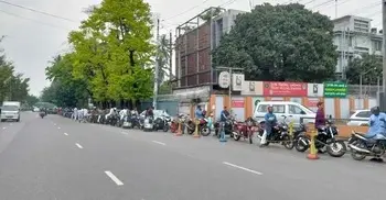 Long queues for fuel persist across capital on Eid day