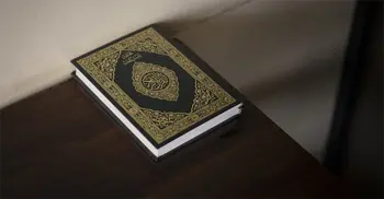 কোরআন অবমাননার দায়ে ইন্দোনেশিয়ায় দুই নারী গ্রেফতার