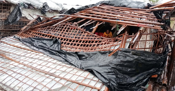 রোহিঙ্গা ক্যাম্পে তিন হাজার শেল্টার ক্ষতিগ্রস্ত