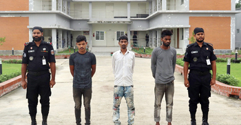 ইজিবাইক চালক মোস্তফা হত্যার রহস্য উদঘাটন করলো র‌্যাব, গ্রেফতার ৩