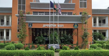 জামিননামা ছাড়াই কারাগার থেকে ছেড়ে দেওয়া তিন আসামি গ্রেফতার